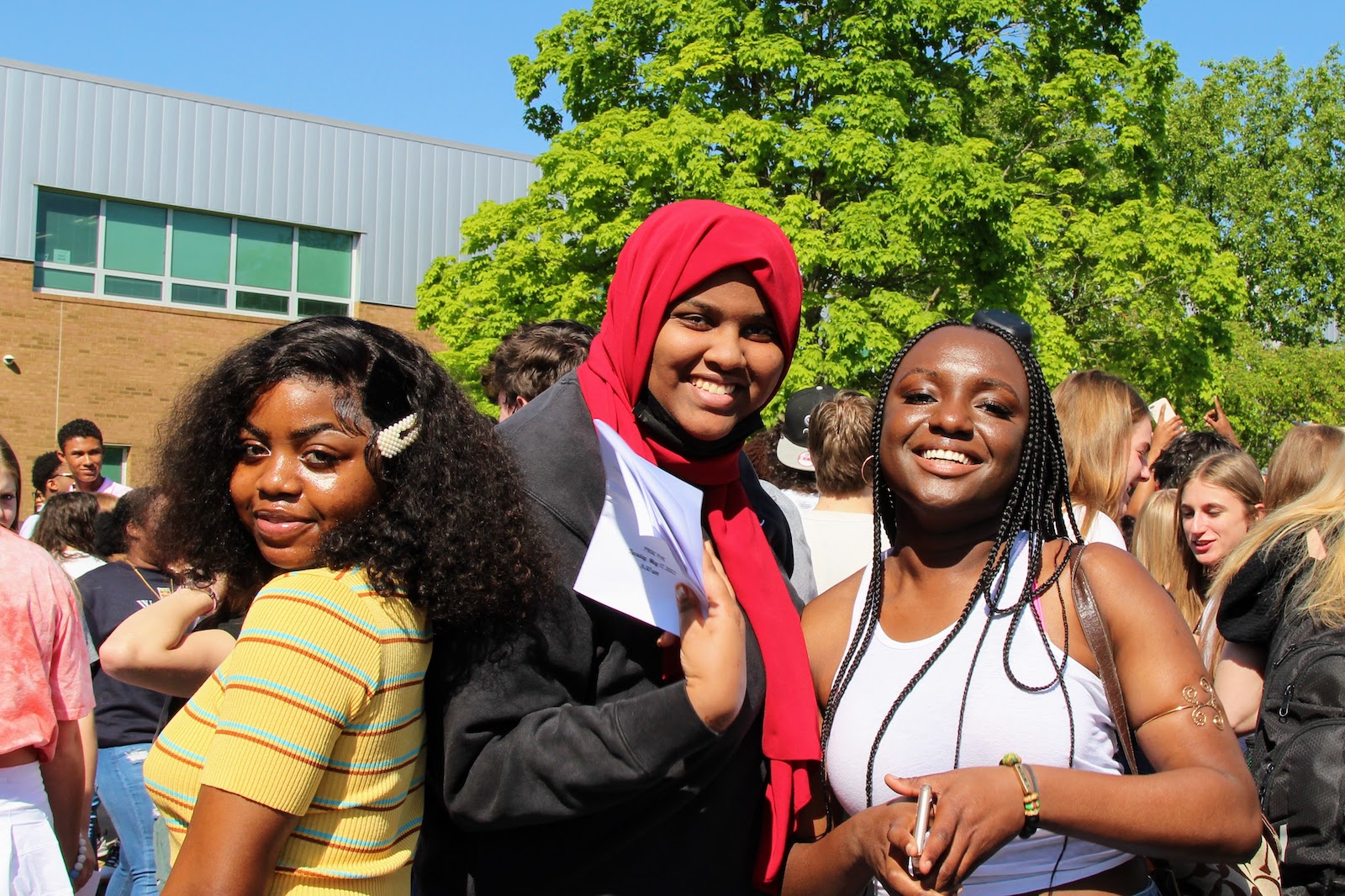 three PHSC senior girls